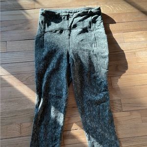 Lululemon Swift Speed High Rise tight 25’